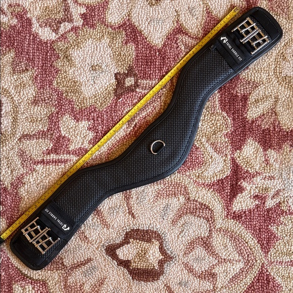 Dressage Other - 28" Total Saddle Fit Anatomic Girth